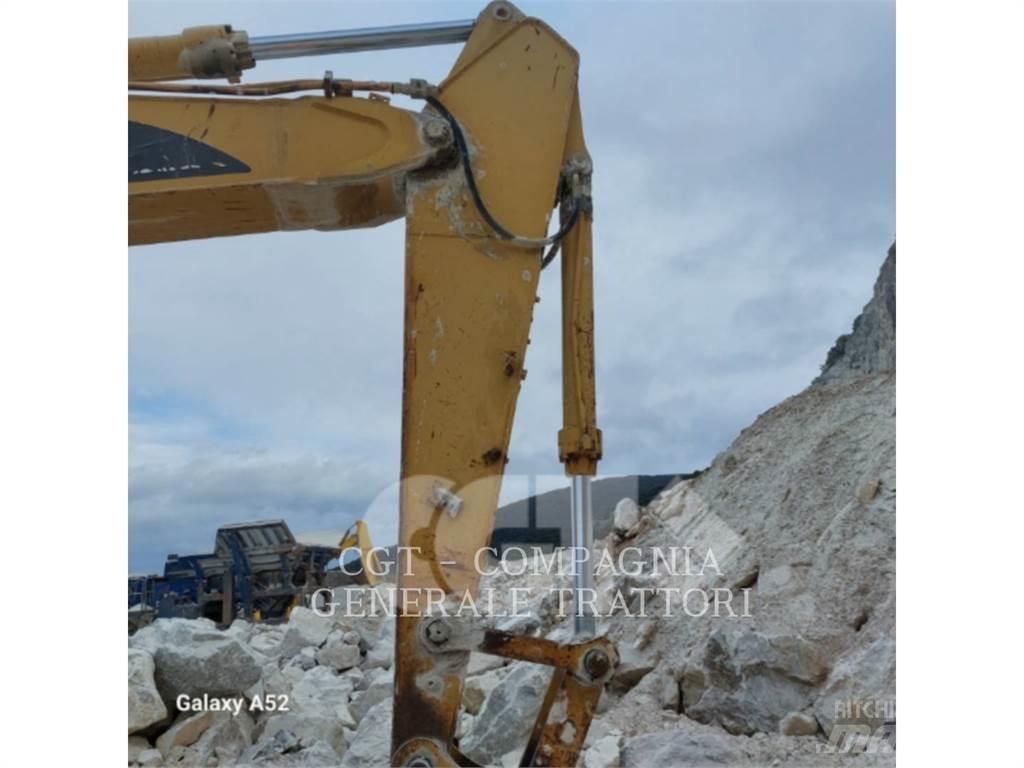 CAT 320B Bageri gusjeničari