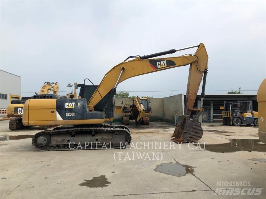 CAT 320D2 Bageri gusjeničari