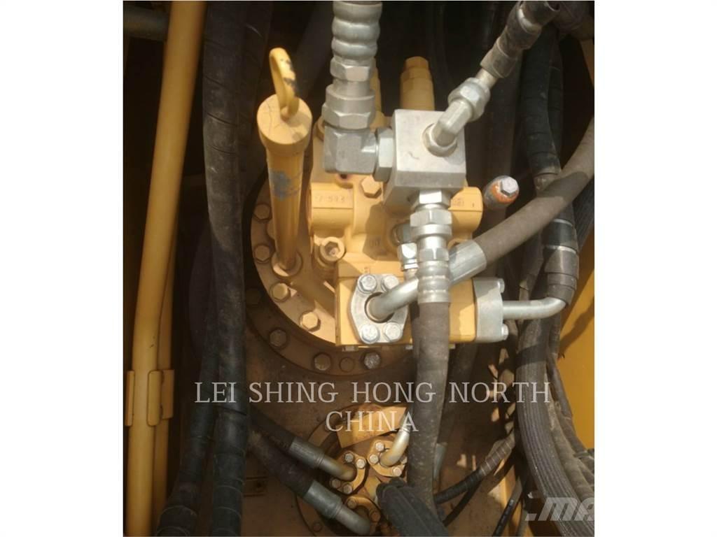 CAT 320D2 Bageri gusjeničari