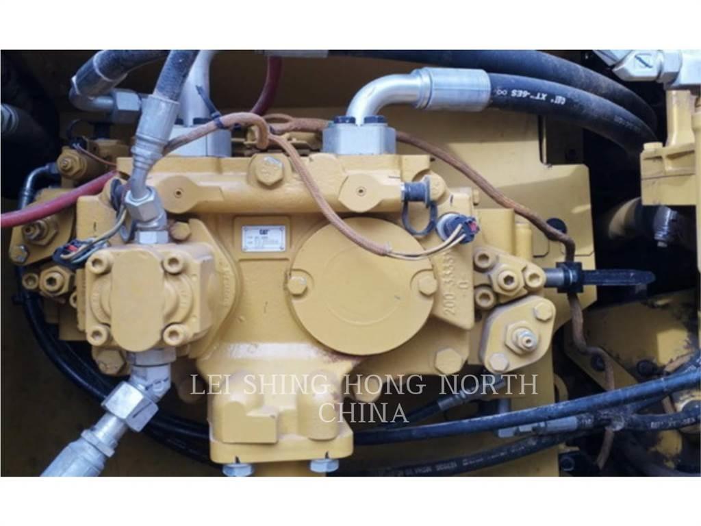 CAT 320D2 Bageri gusjeničari