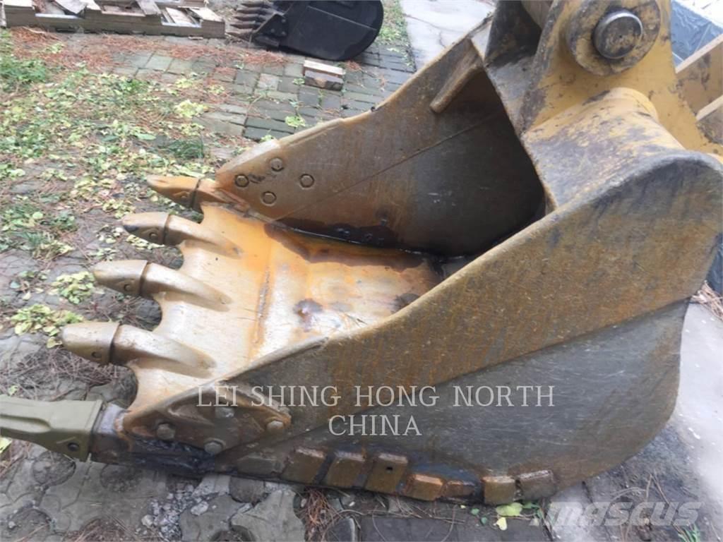 CAT 320D2GC Bageri gusjeničari