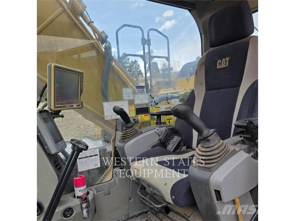 CAT 320E Bageri gusjeničari