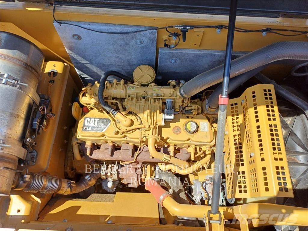 CAT 320EL Bageri gusjeničari