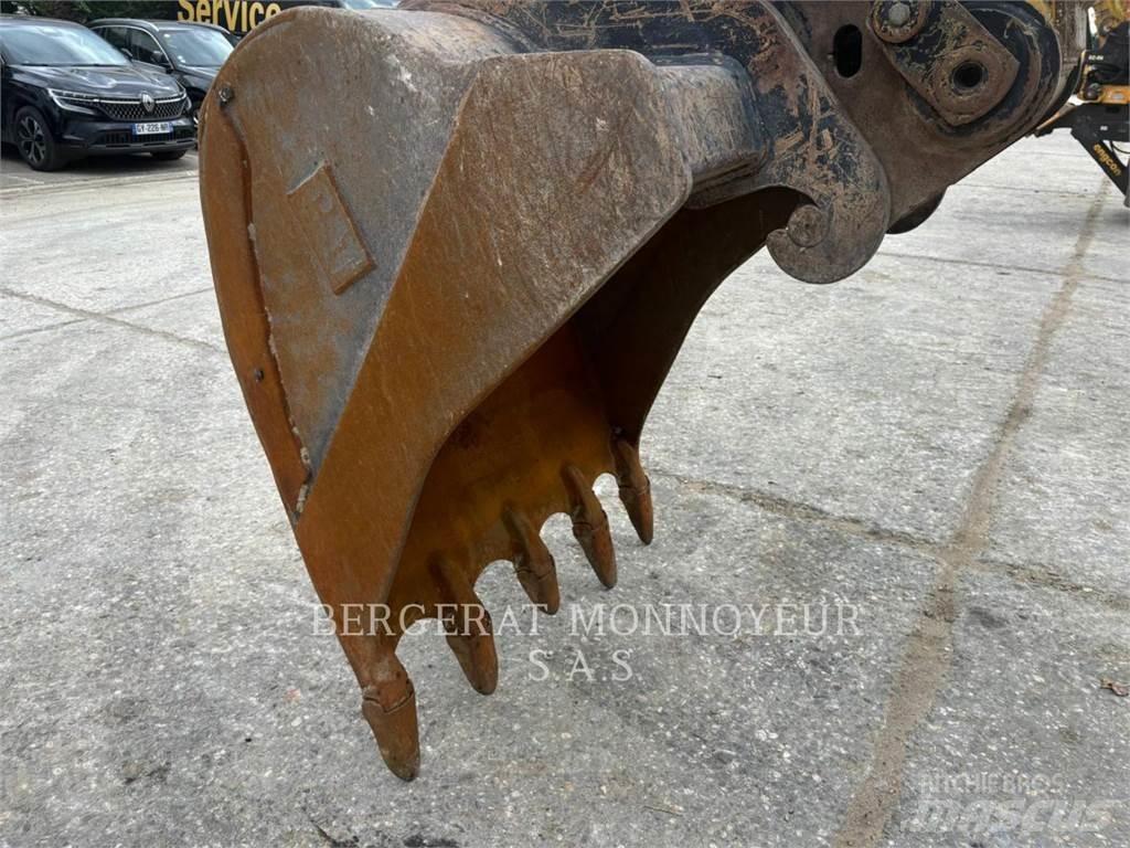CAT 320F Bageri gusjeničari