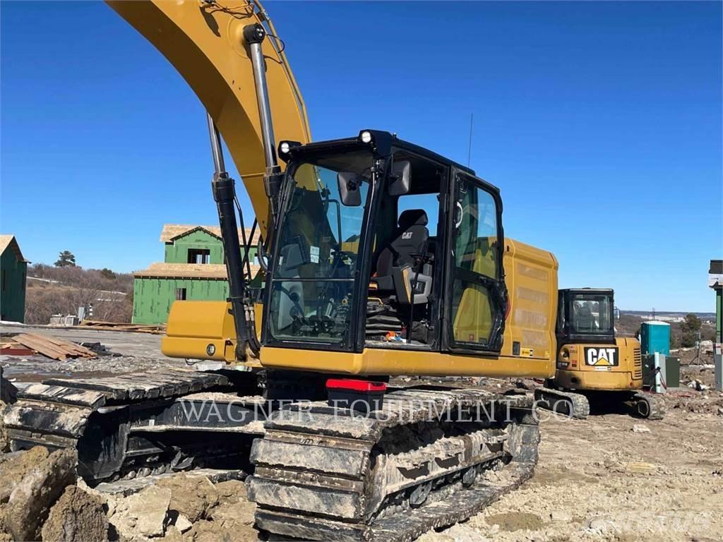 CAT 323 Bageri gusjeničari