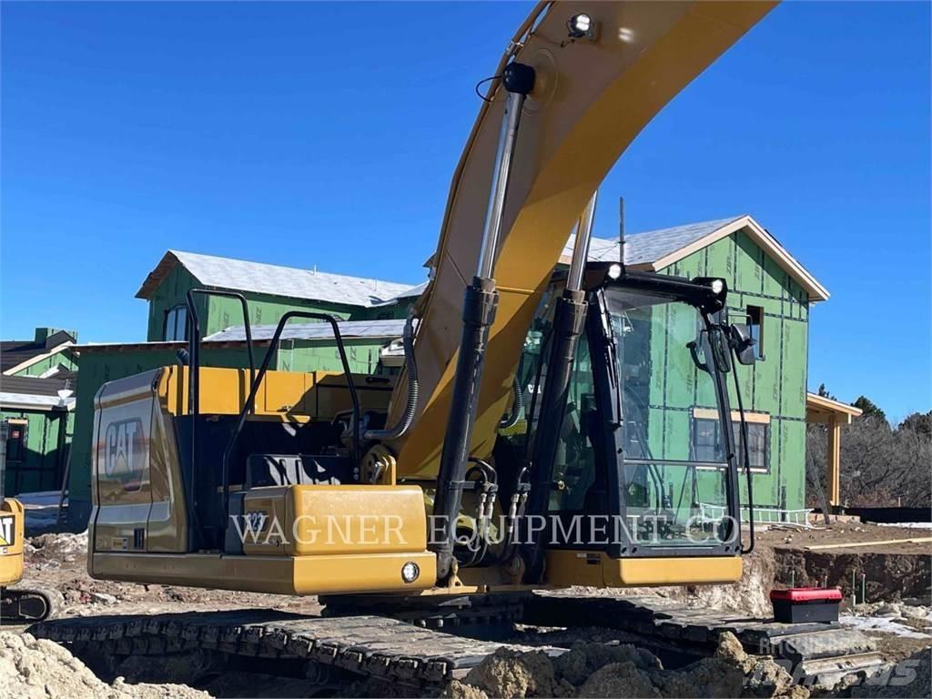 CAT 323 Bageri gusjeničari