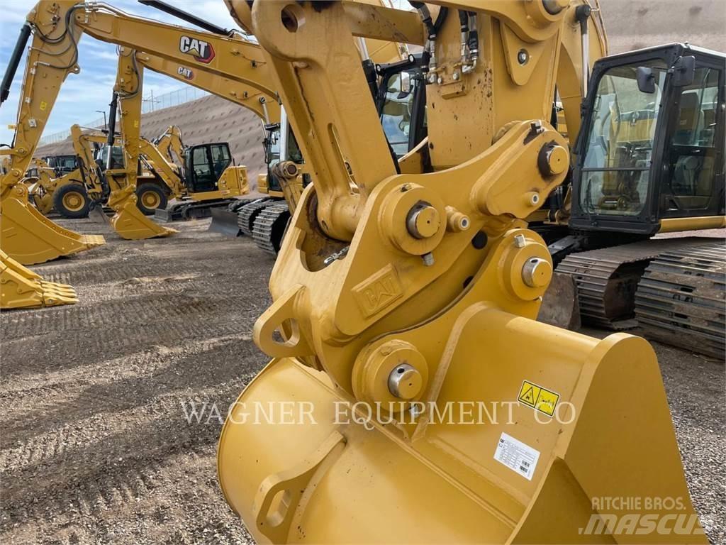 CAT 323 Bageri gusjeničari