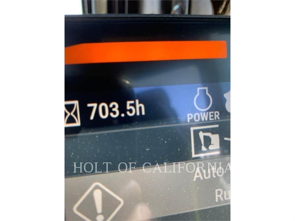 CAT 323 Bageri gusjeničari