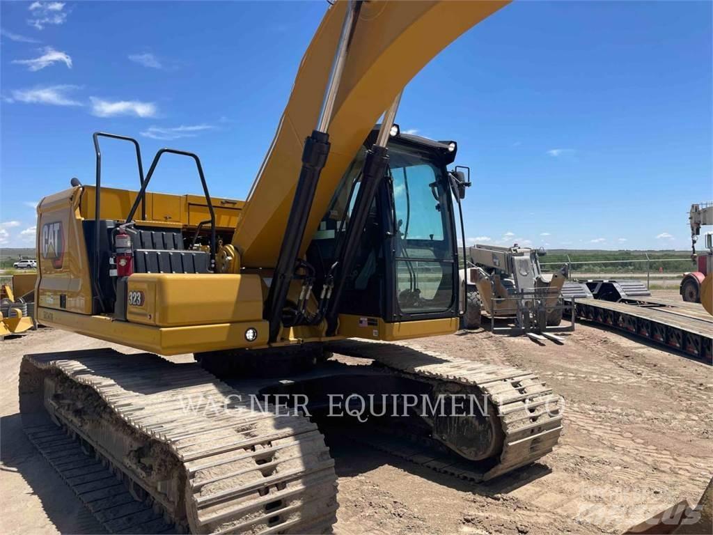 CAT 323 Bageri gusjeničari