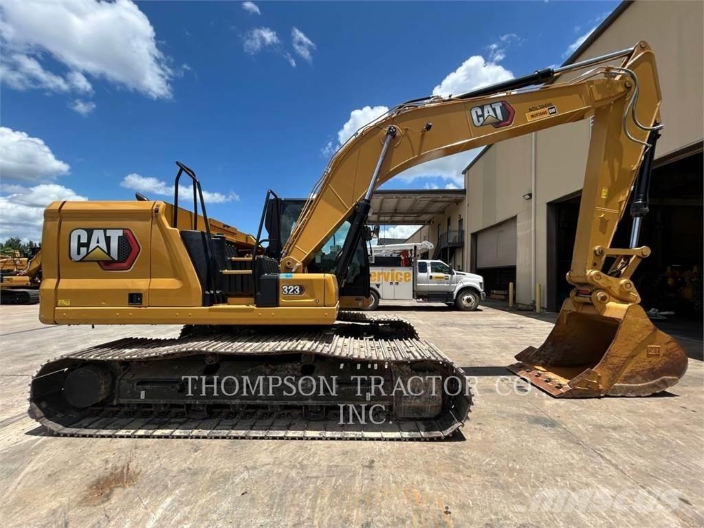 CAT 323 Bageri gusjeničari