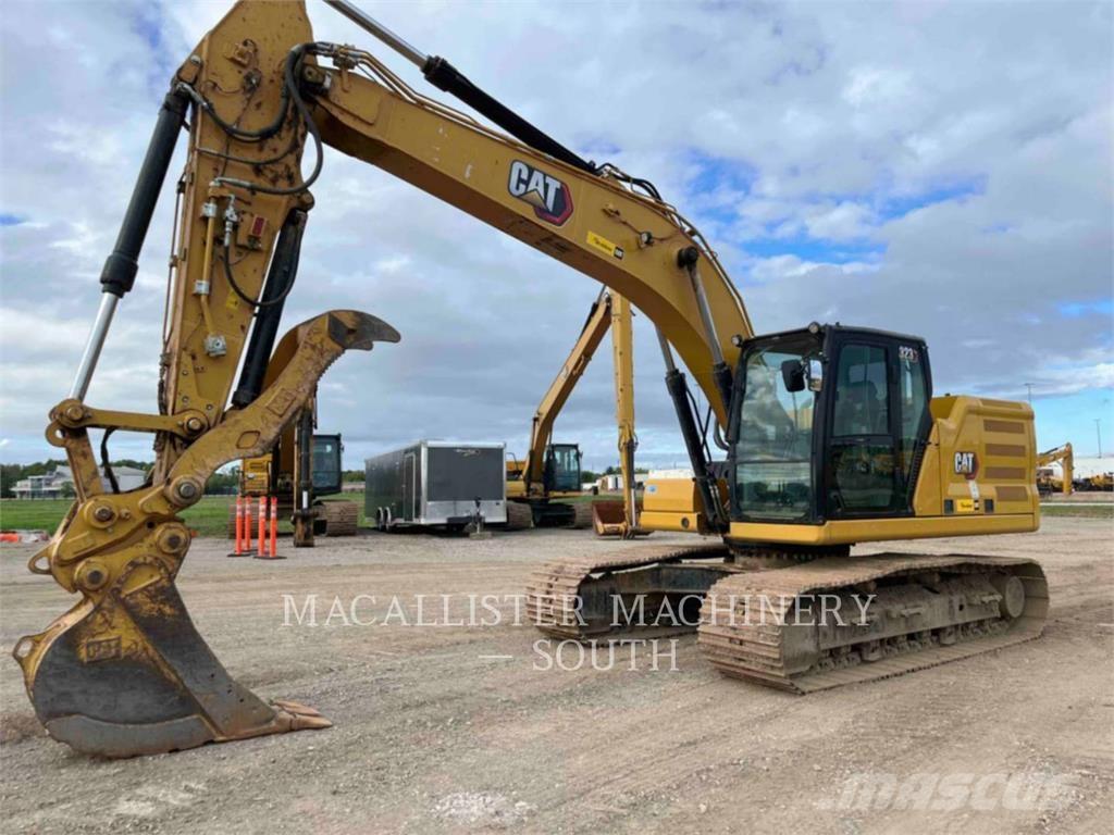 CAT 323 Bageri gusjeničari