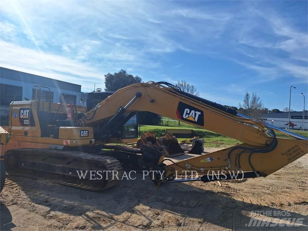 CAT 323-07 Bageri gusjeničari