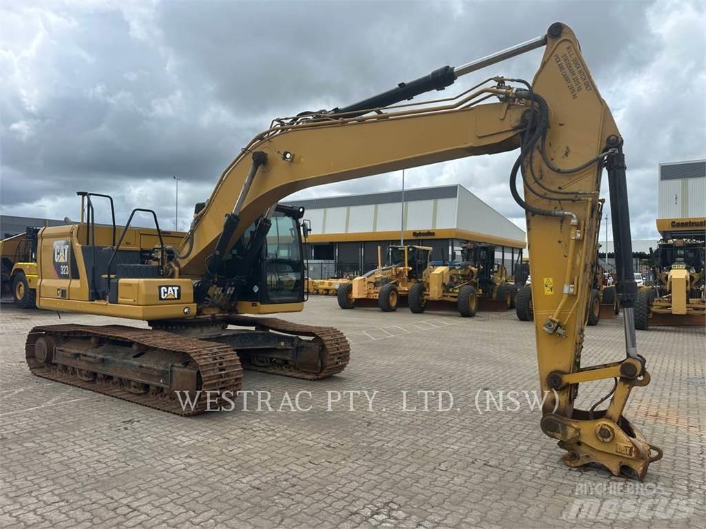 CAT 323-07 Bageri gusjeničari