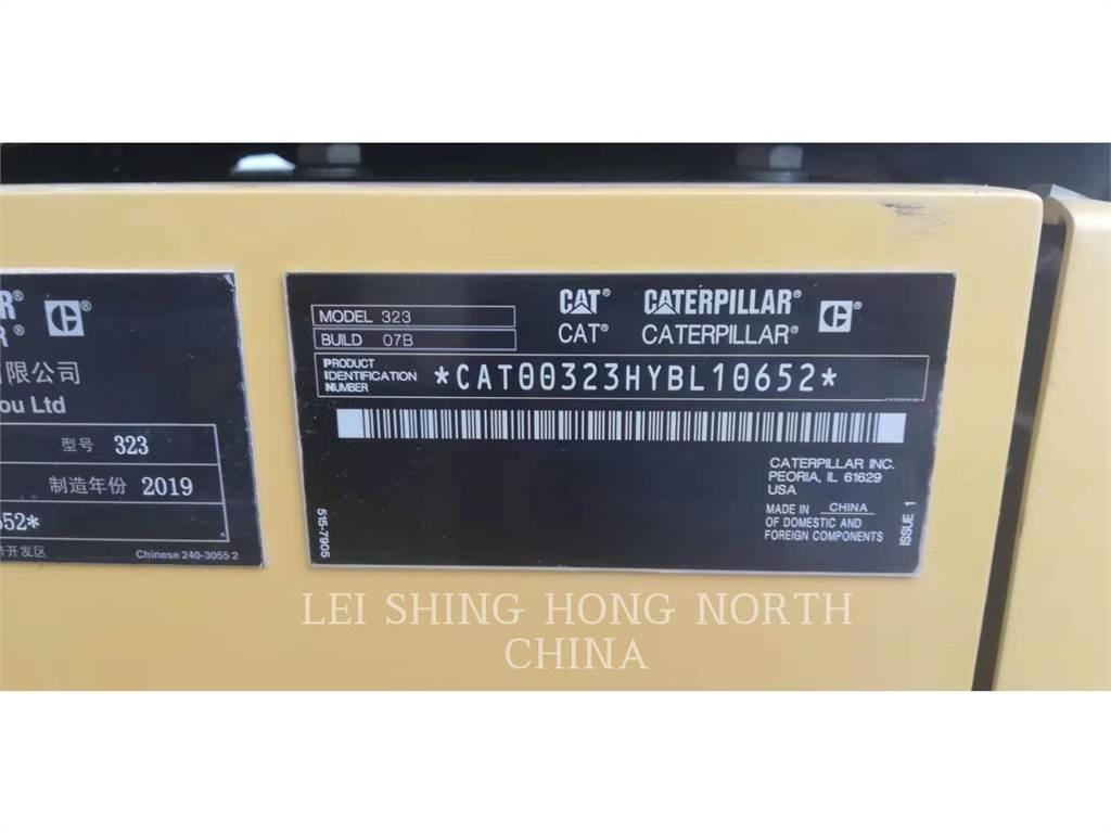 CAT 323-07 Bageri gusjeničari