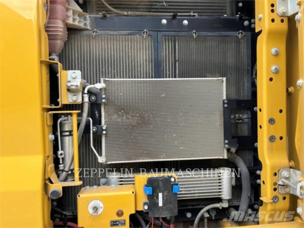 CAT 323-07C Bageri gusjeničari