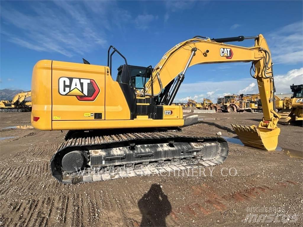 CAT 323 CF Bageri gusjeničari