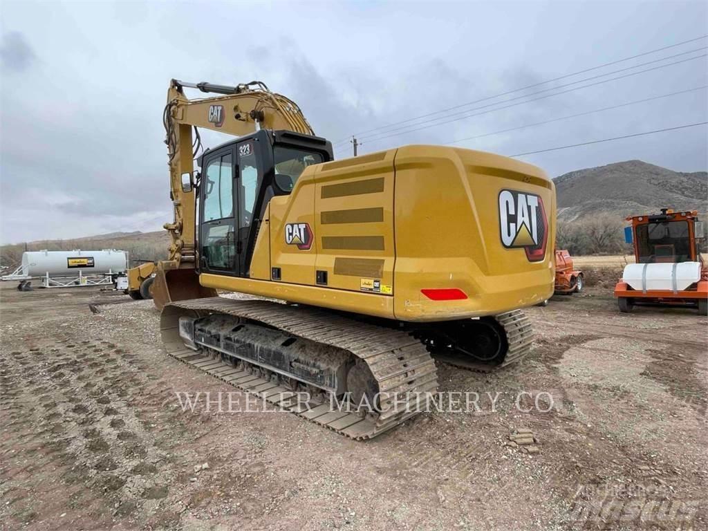 CAT 323 CF Bageri gusjeničari