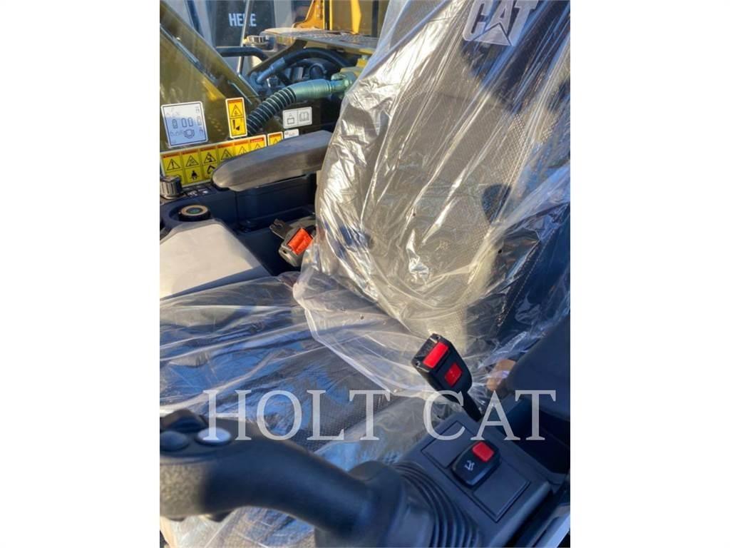 CAT 323 TC Bageri gusjeničari