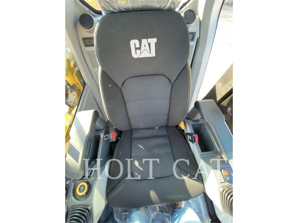 CAT 323 TC Bageri gusjeničari