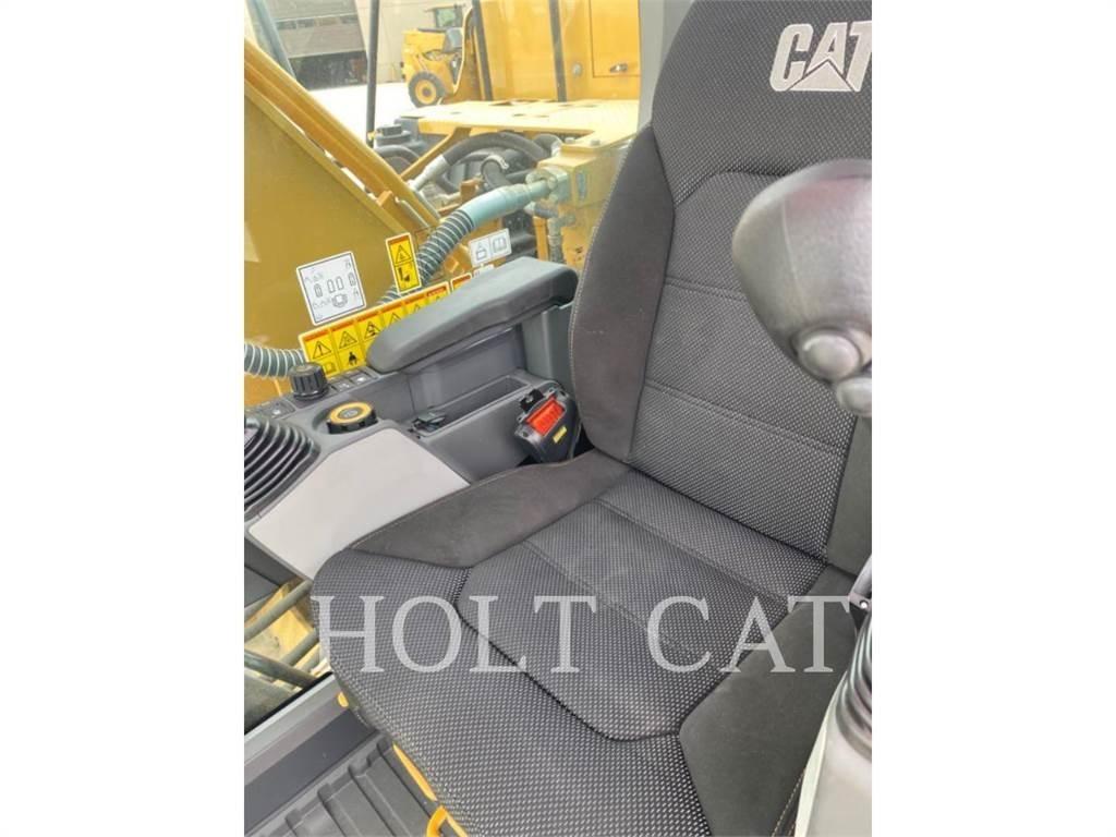 CAT 323 TC Bageri gusjeničari