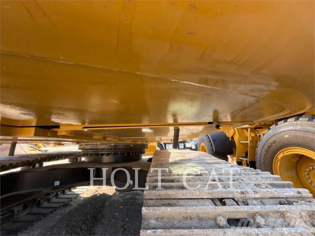 CAT 323 TC Bageri gusjeničari