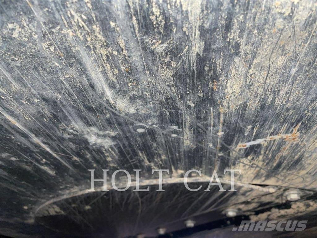 CAT 323 TC Bageri gusjeničari