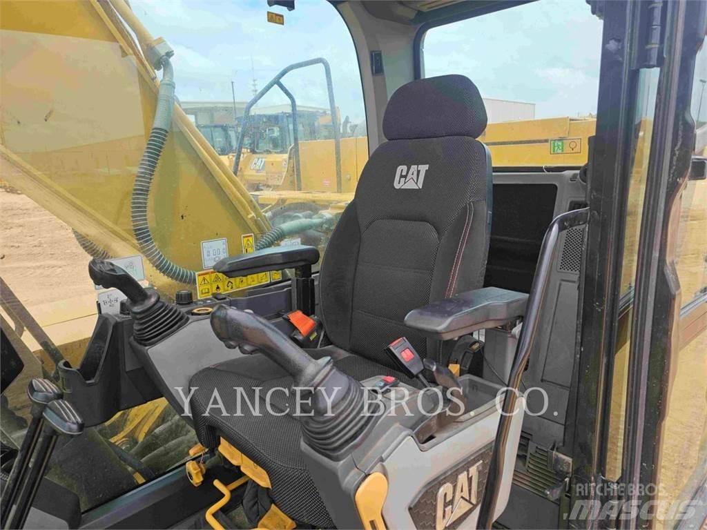 CAT 32307 Bageri gusjeničari