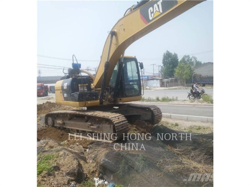 CAT 323D2L Bageri gusjeničari