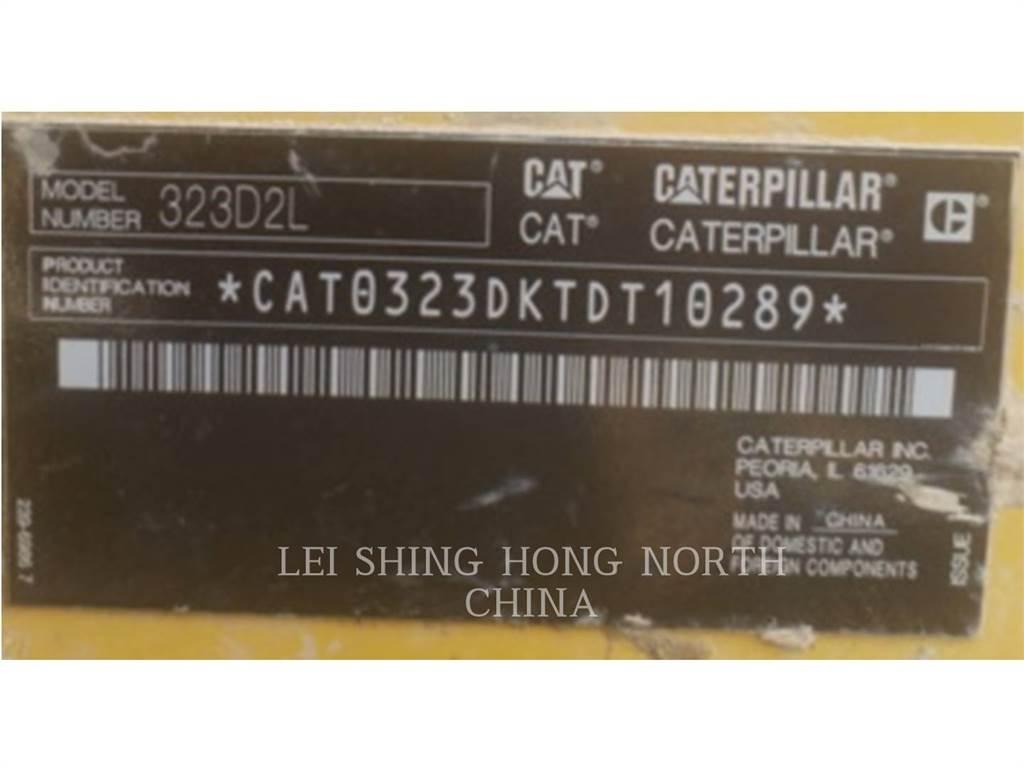 CAT 323D2L Bageri gusjeničari