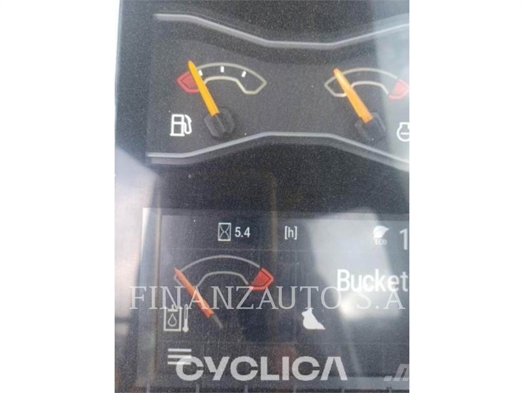 CAT 323DLN Bageri gusjeničari