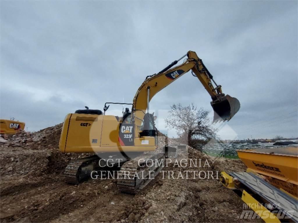 CAT 323F Bageri gusjeničari