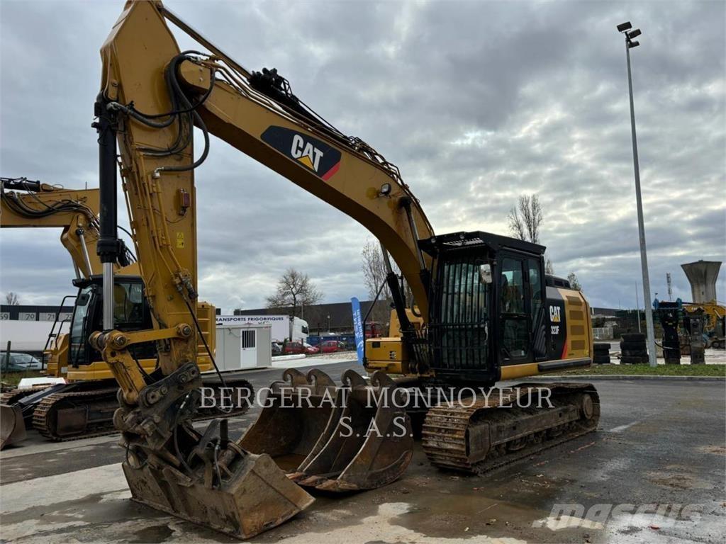 CAT 323F Bageri gusjeničari