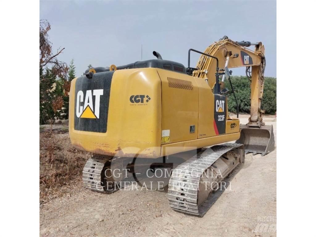 CAT 323F Bageri gusjeničari