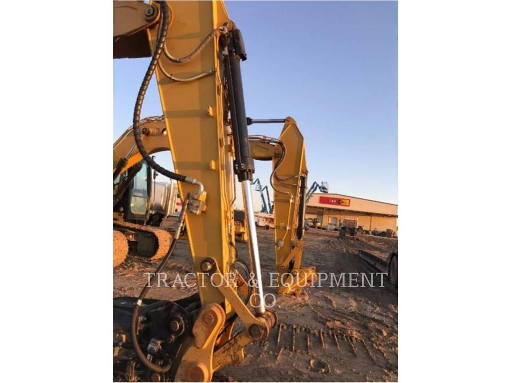 CAT 323F L Bageri gusjeničari