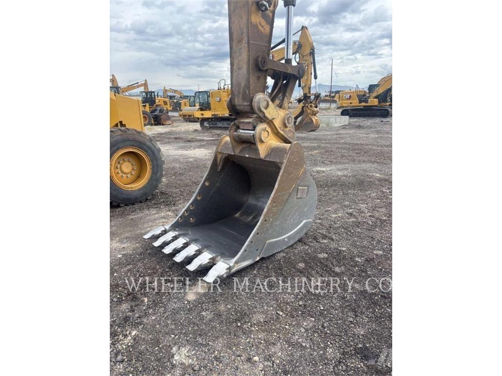 CAT 323F L CF Bageri gusjeničari