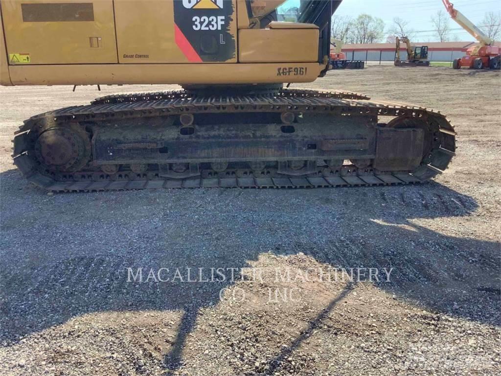 CAT 323FL Bageri gusjeničari