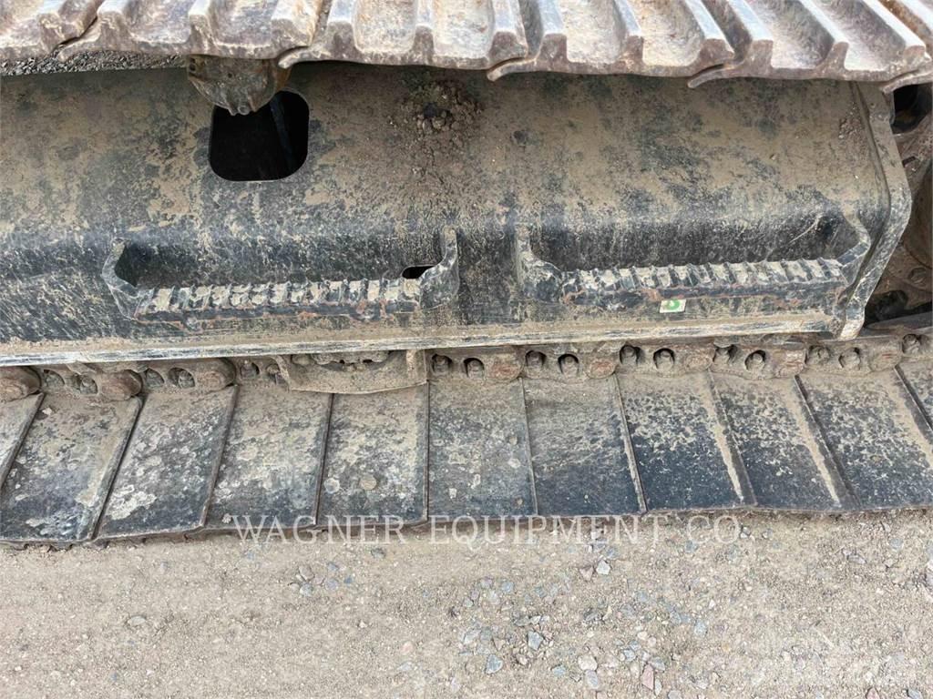 CAT 325 Bageri gusjeničari