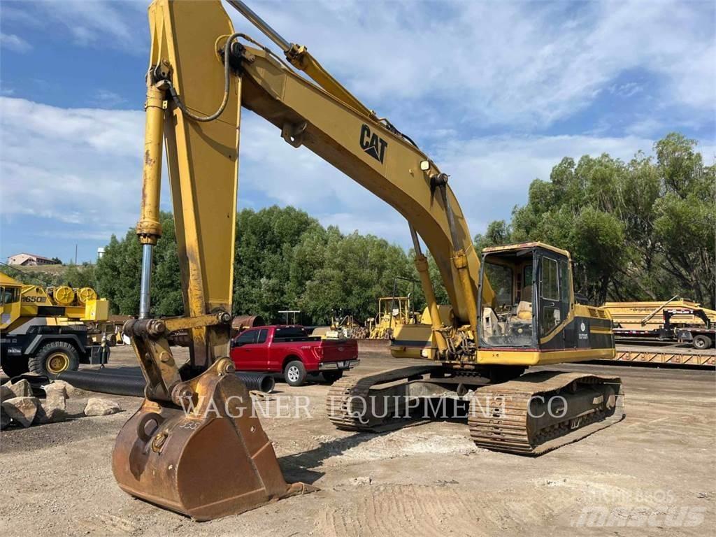 CAT 325 Bageri gusjeničari