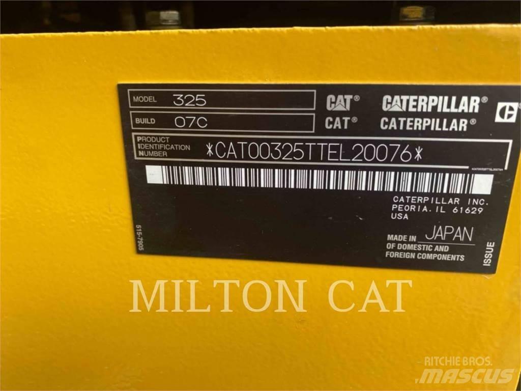 CAT 32507 Bageri gusjeničari