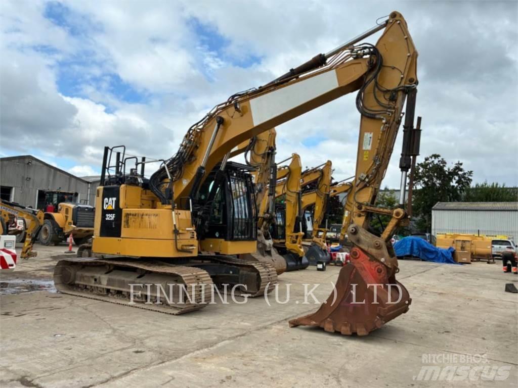 CAT 325FL Bageri gusjeničari