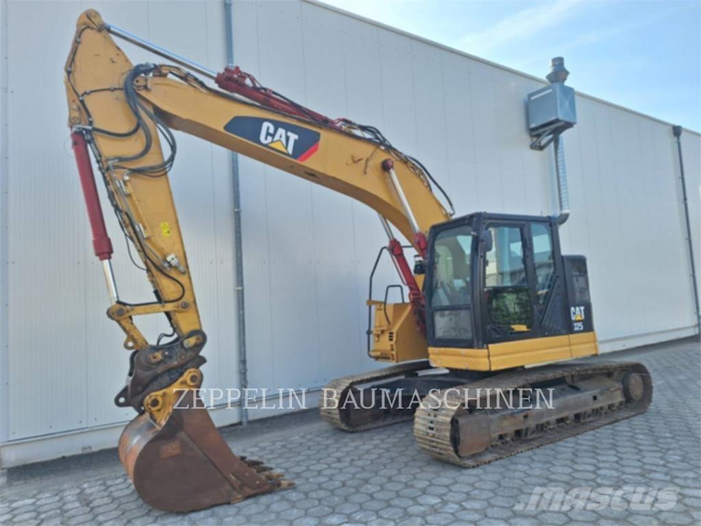 CAT 325FL Bageri gusjeničari