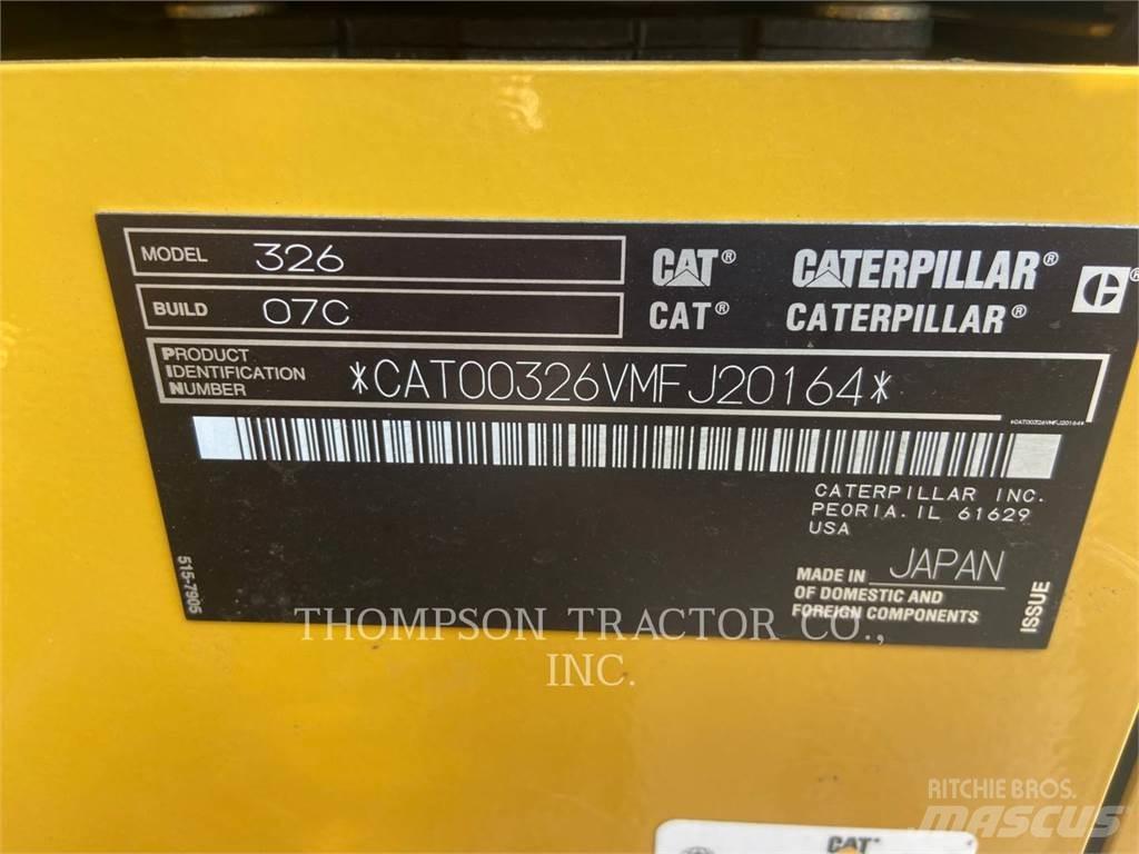 CAT 326 Bageri gusjeničari