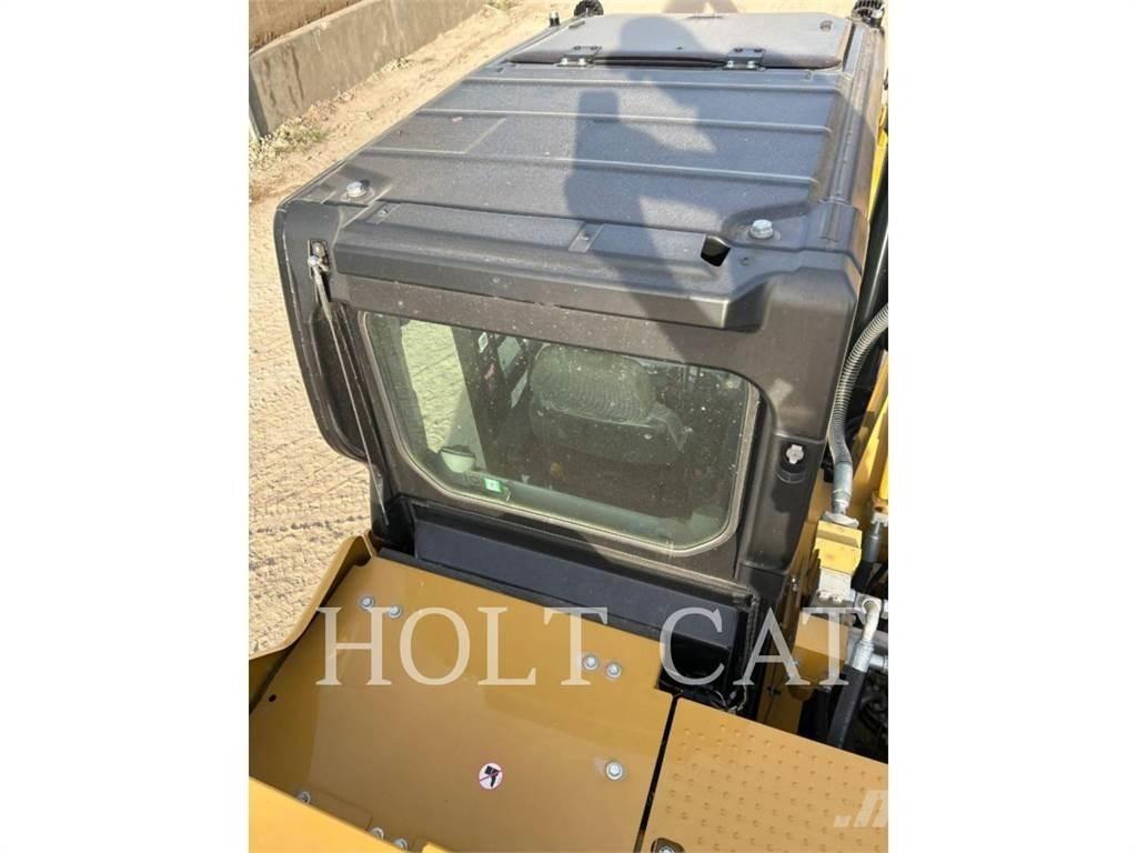 CAT 326 TC Bageri gusjeničari