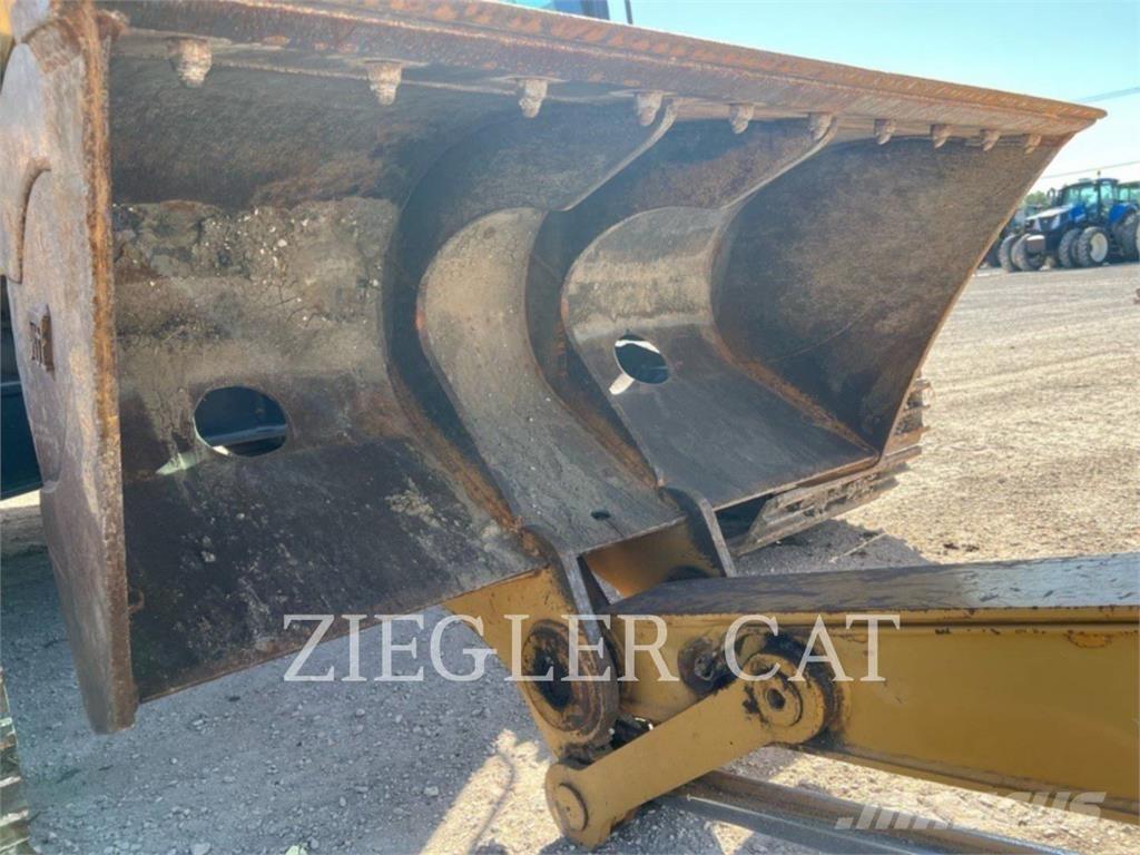 CAT 326F Bageri gusjeničari