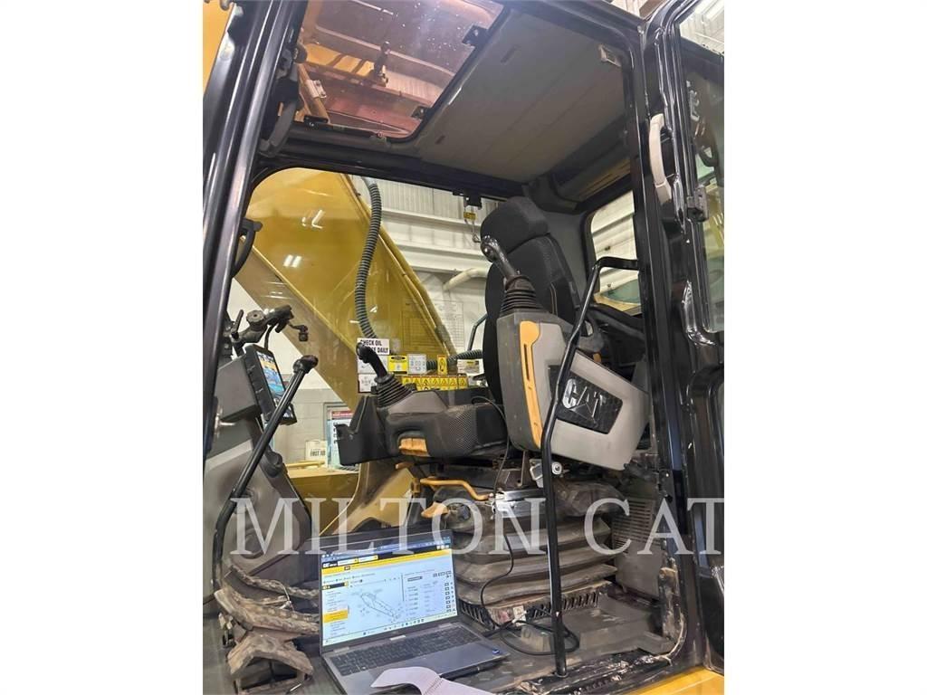 CAT 330 Bageri gusjeničari