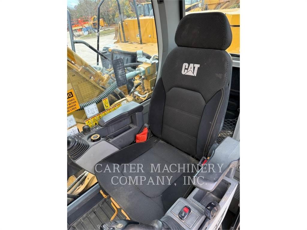CAT 330 Bageri gusjeničari