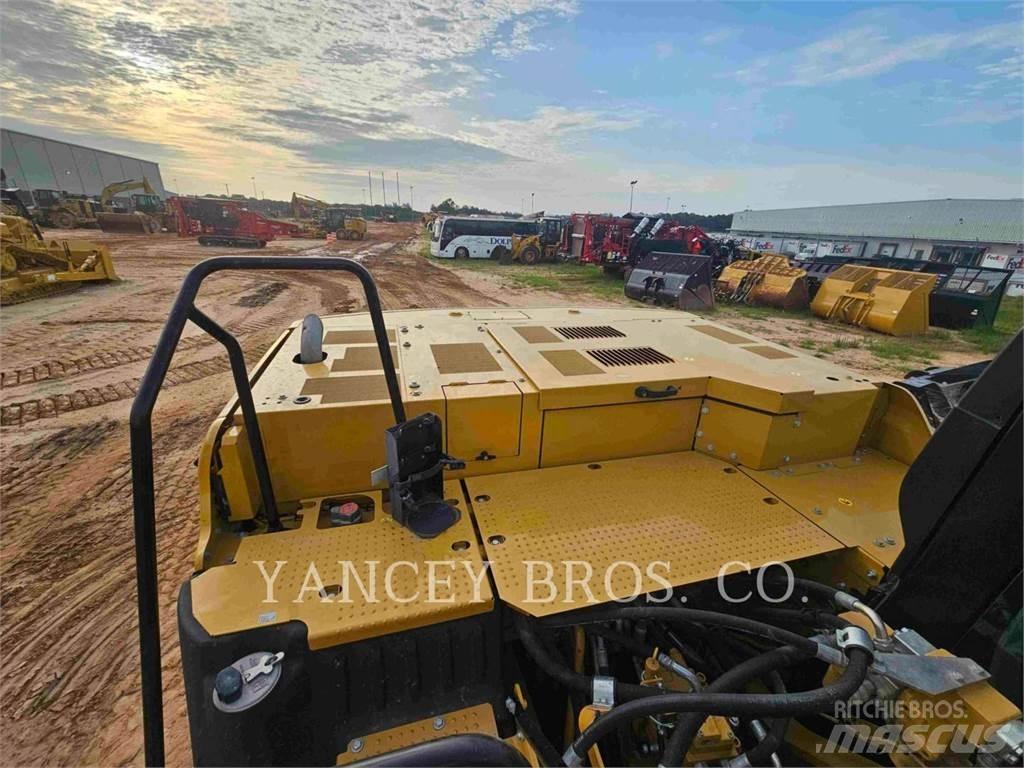 CAT 330 Bageri gusjeničari