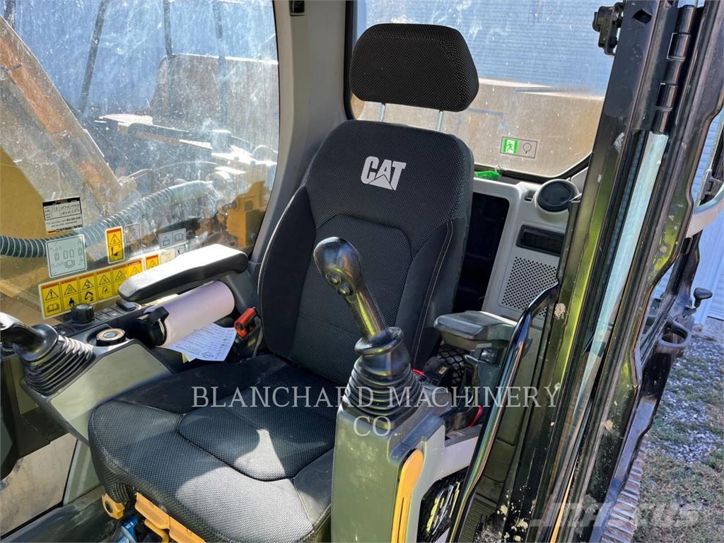 CAT 330 Bageri gusjeničari
