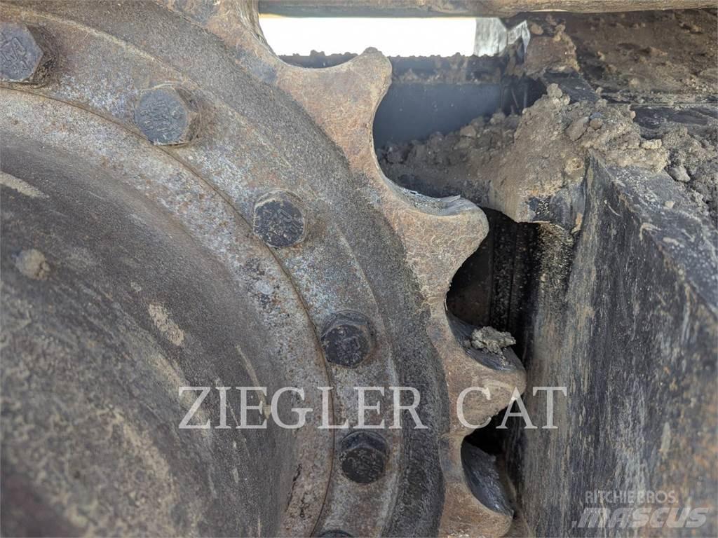 CAT 330-07 Bageri gusjeničari