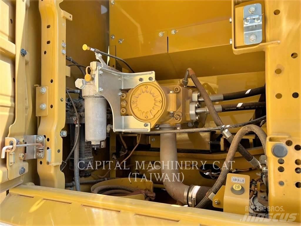 CAT 330-07 Bageri gusjeničari